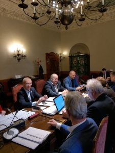 Jednání Senátního výboru pro hospodářství, zemědělství a dopravu.